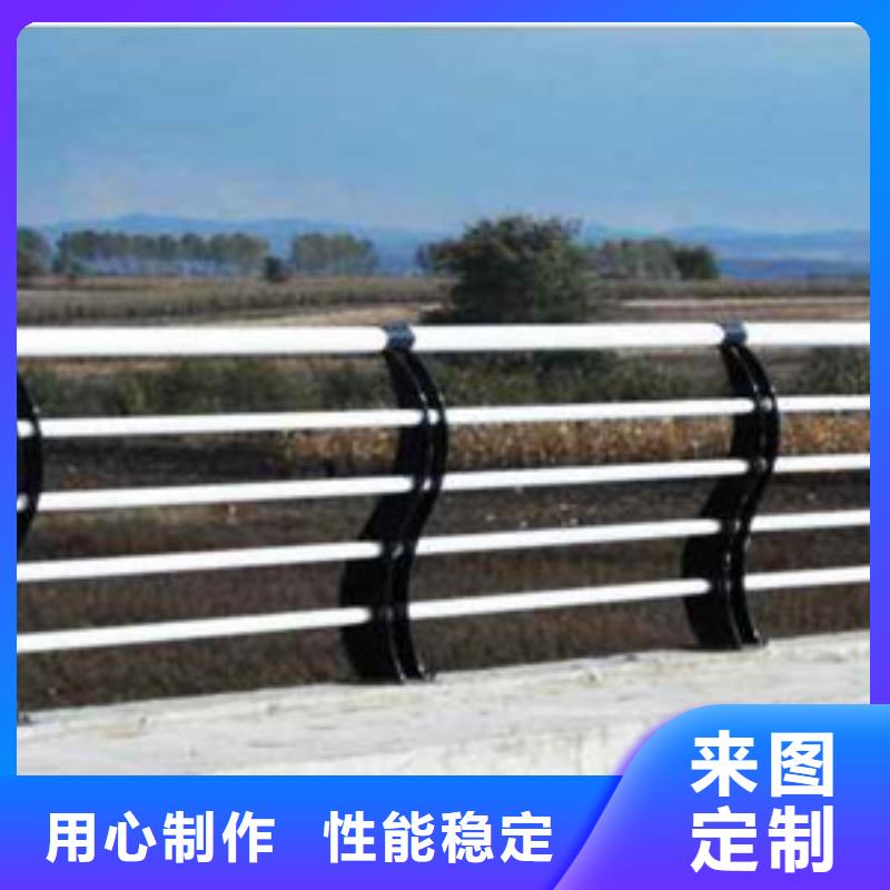 广西梧州市钢质环形天桥护栏生产车间
