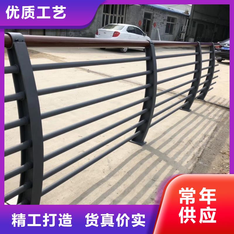海南不锈钢碳素钢复合管护栏稳定牢固