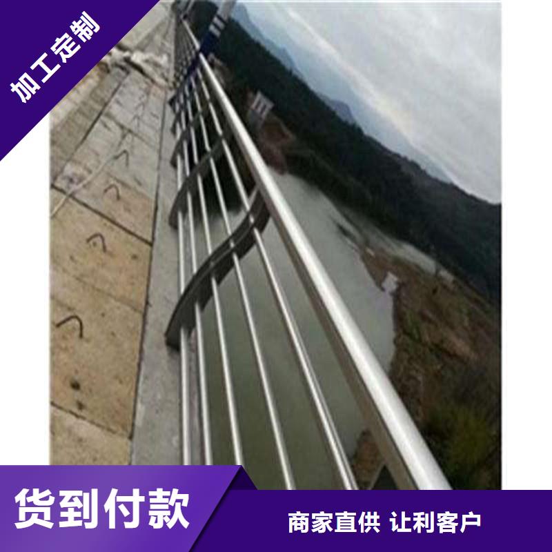 河北井陉矿桥上的防撞护栏送货到工地