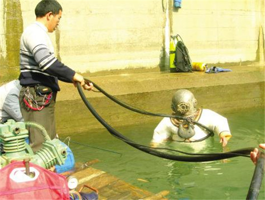 宁夏管道水下堵漏公司-专业技术服务