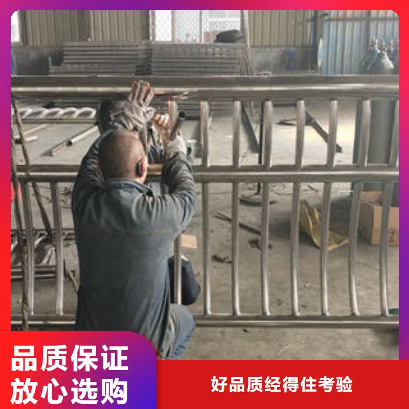 广安城市道路护栏巧夺天工