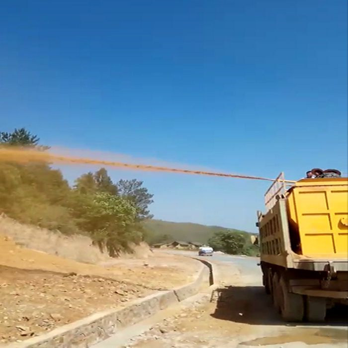 吉林省桦甸高速公路绿化种草机高度30米